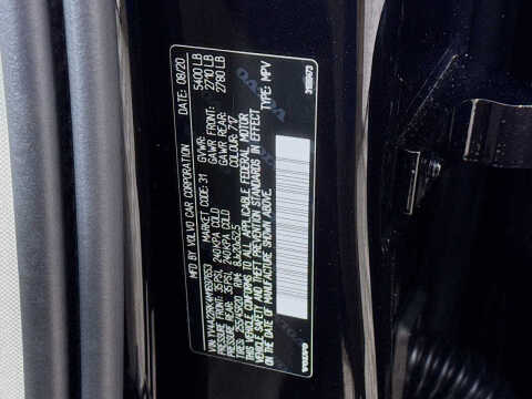 2021 Volvo XC60 T6 Momentum