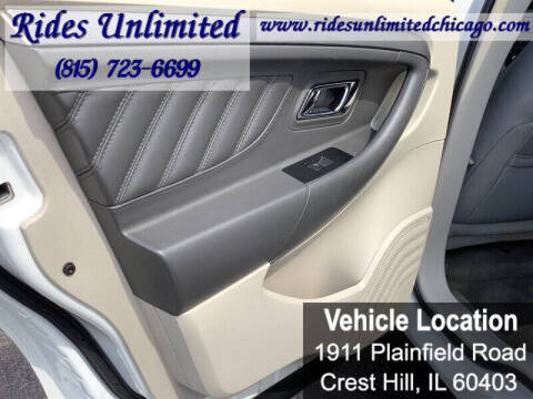 2011 Ford Taurus SE