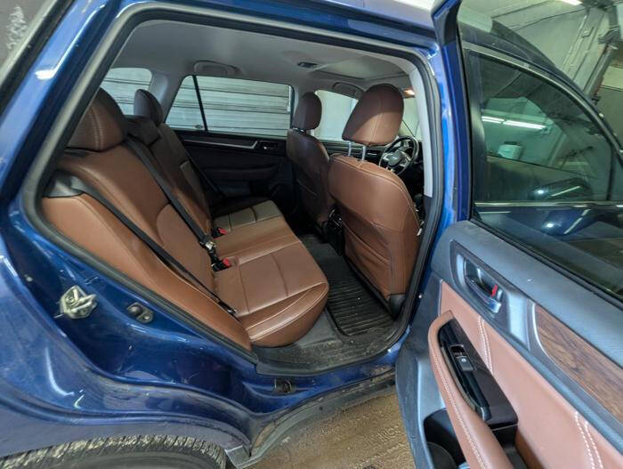 2017 Subaru Outback 3.6R Touring