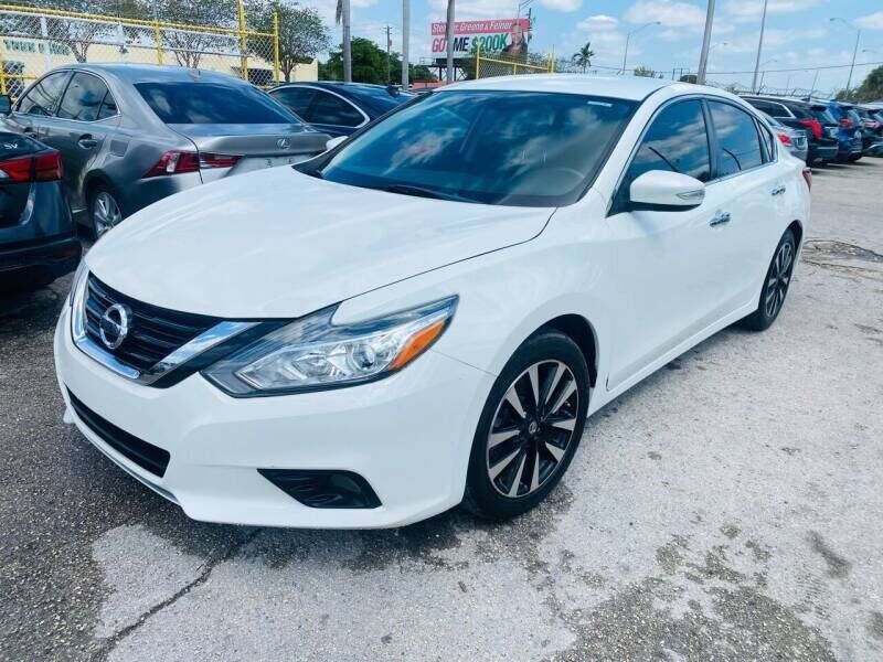 2018 Nissan Altima for sale at 33 Auto Sales Miami in Miami, FL