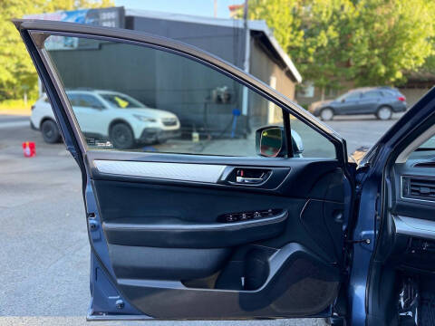 2017 Subaru Outback 2.5i Premium