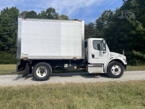 2014 Freightliner M2 106