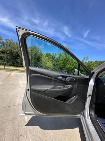 2018 Chevrolet Cruze LT Auto