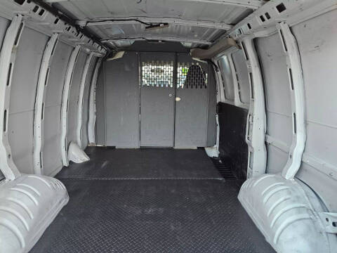 2017 Chevrolet Express 2500