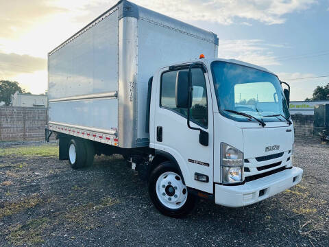 2020 Isuzu NPR-HD