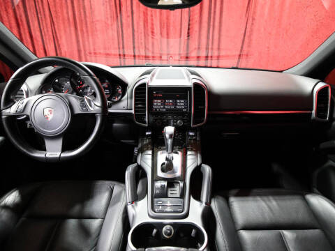 2011 Porsche Cayenne Tiptronic