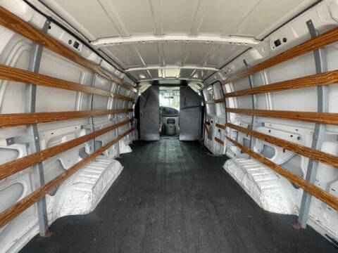 2005 Ford E-Series E-350 SD