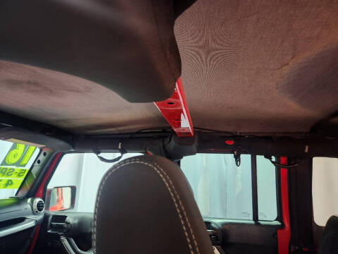 2016 Jeep Wrangler Unlimited Sahara