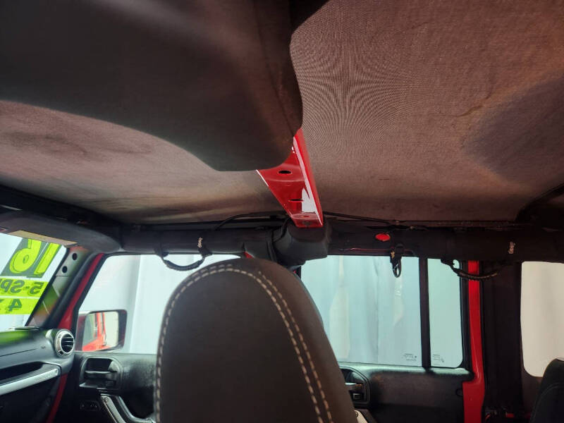 2016 Jeep Wrangler Unlimited Sahara