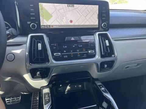 2023 Kia Sorento Plug-In Hybrid SX Prestige