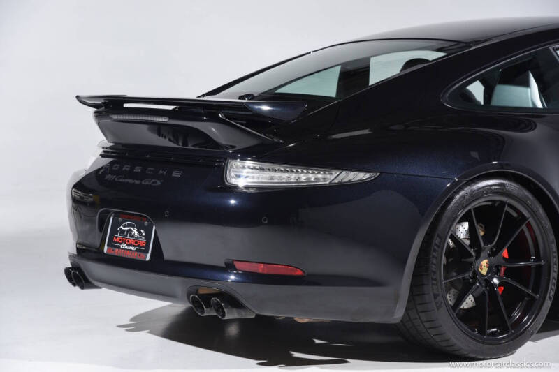 2016 Porsche 911 Carrera GTS