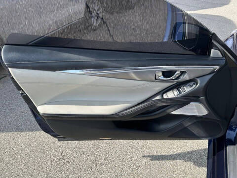 2022 Infiniti Q60 3.0T Luxe