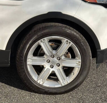 2014 Land Rover Range Rover Evoque Pure Premium