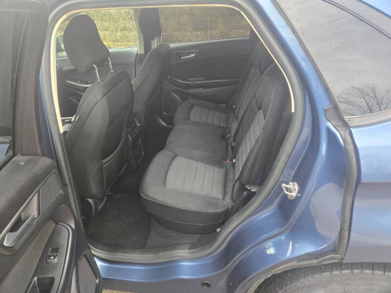 2019 Ford Edge SE