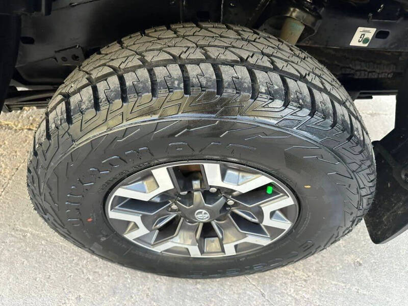 2021 Toyota Tacoma TRD Off-Road