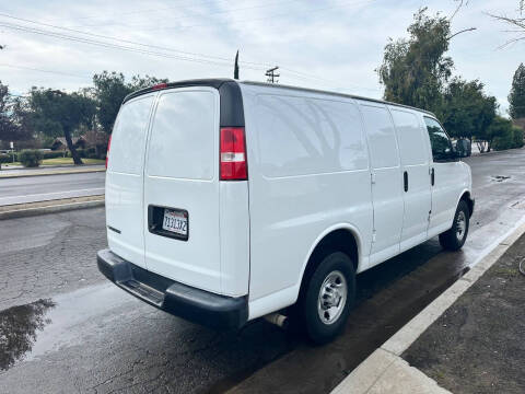 2019 Chevrolet Express 2500
