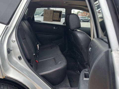 2011 Nissan Rogue SV