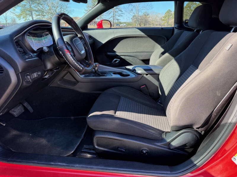 2019 Dodge Challenger SXT