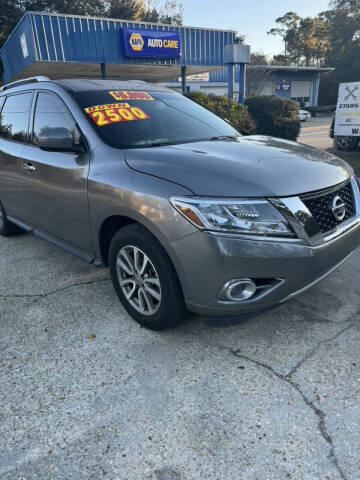 2016 Nissan Pathfinder SV