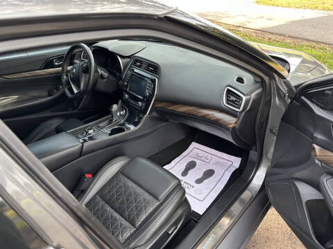 2016 Nissan Maxima Platinum