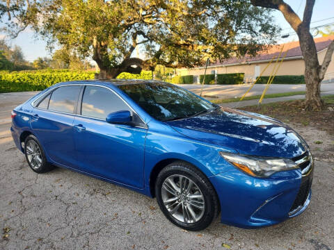 2017 Toyota Camry for sale at Auto Tempt  Leasing Inc in Miami FL