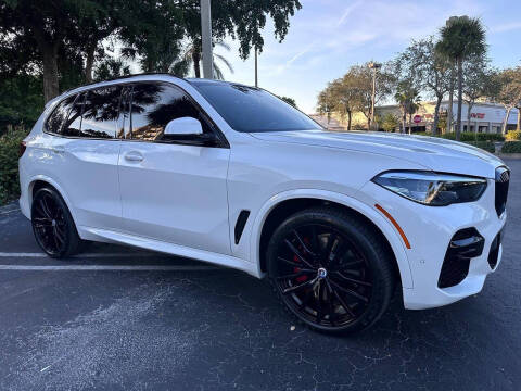 2022 BMW X5 M50i