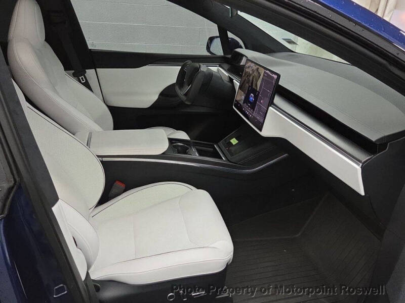 2025 Tesla Model X Plaid