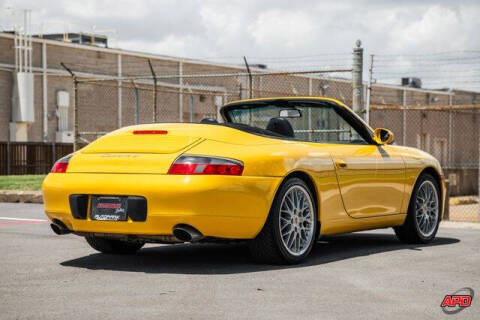 2000 Porsche 911 Carrera 4