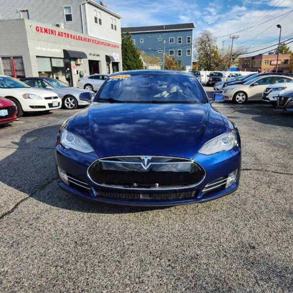 2015 Tesla Model S
