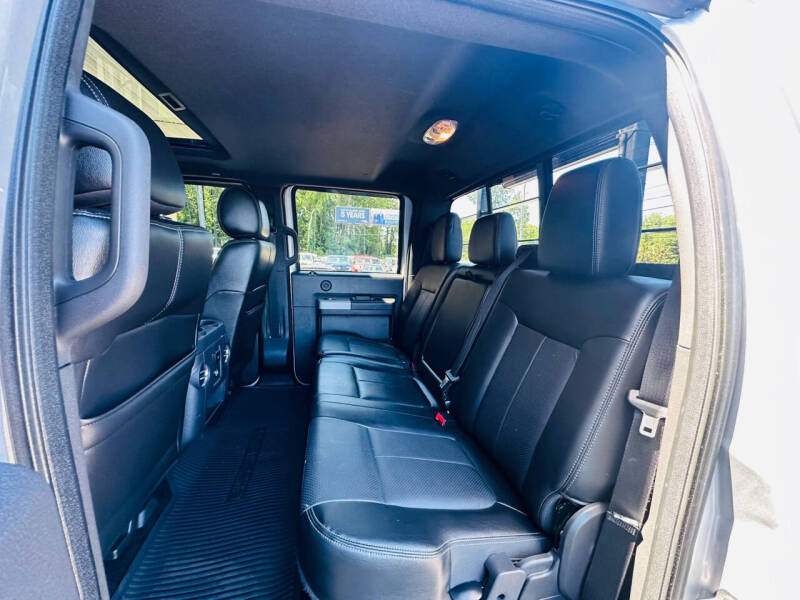 2014 Ford F-350 Super Duty Lariat