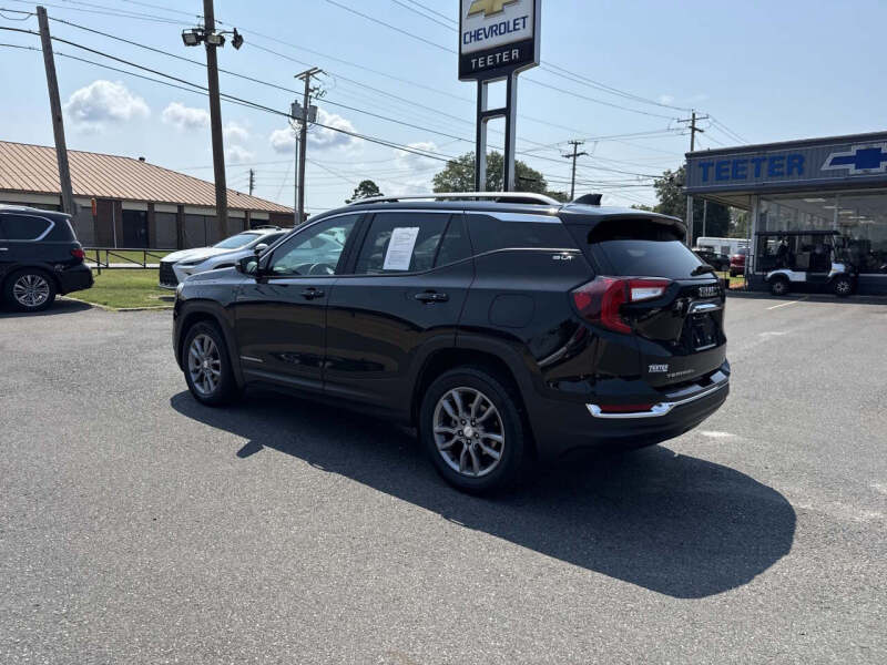 2024 GMC Terrain SLT