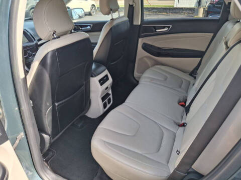 2016 Ford Edge Titanium