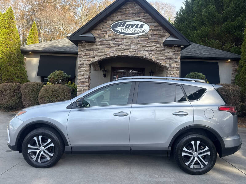 2018 Toyota RAV4 LE