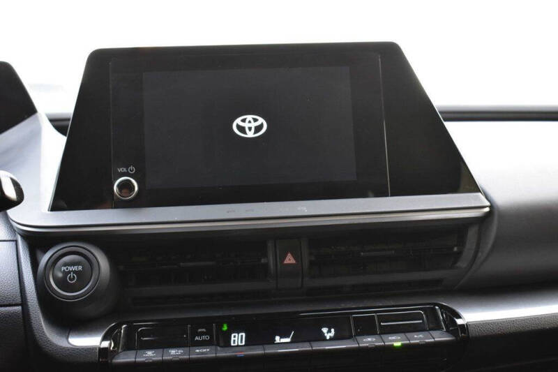 2023 Toyota Prius LE