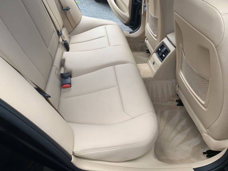 2013 BMW 3 Series 328i xDrive