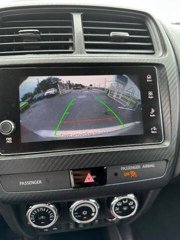 2019 Mitsubishi Outlander Sport LE