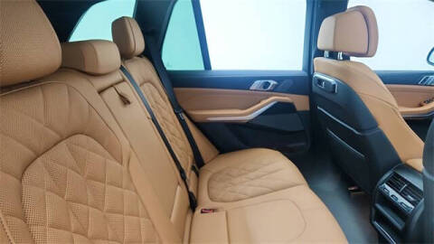 2025 BMW X5 sDrive40i