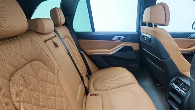 2025 BMW X5 sDrive40i