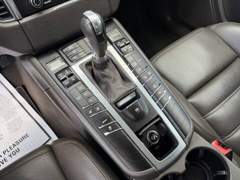 2018 Porsche Macan