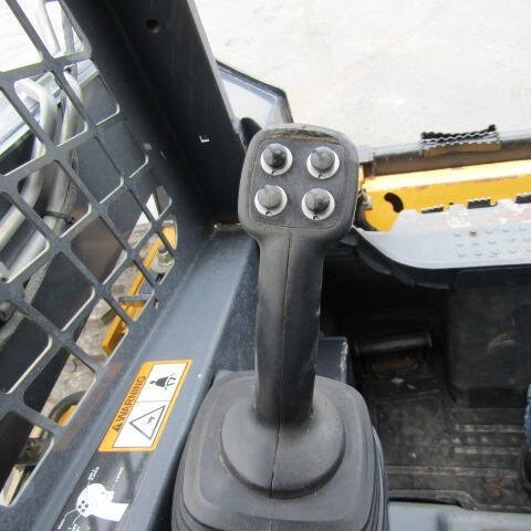 2012 John Deere 320 D SKIDSTEER