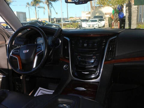 2016 Cadillac Escalade ESV Luxury Collection