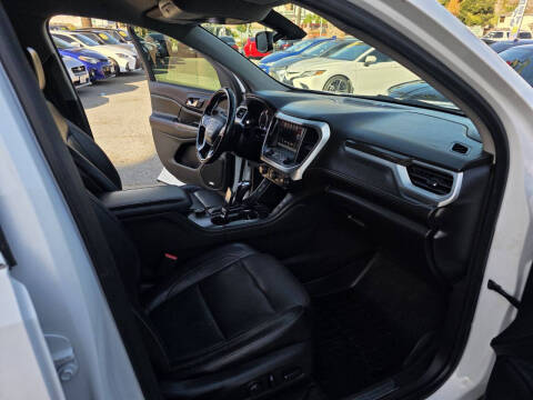 2019 GMC Acadia SLT-1