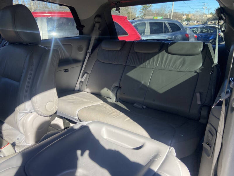 2009 Toyota Sienna XLE