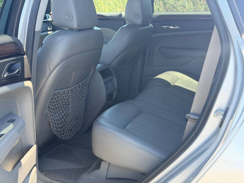 2010 Cadillac SRX Luxury Collection