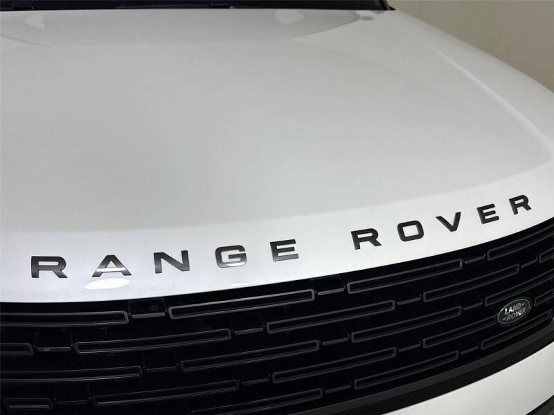 2023 Land Rover Range Rover P530 SE