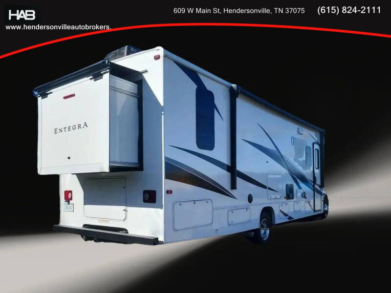 2025 Ford E-Series