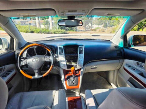 2005 Lexus RX 330