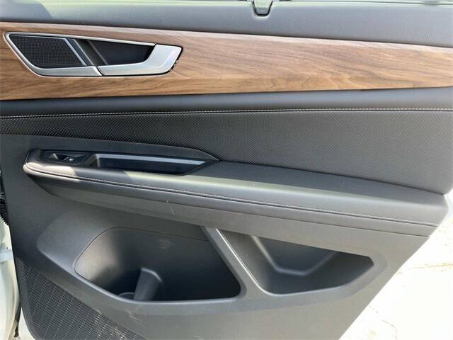 2024 Volkswagen Atlas SE