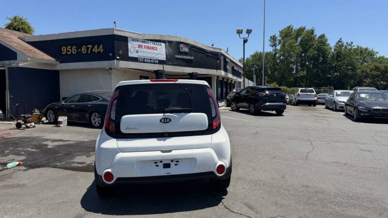 2016 Kia Soul !