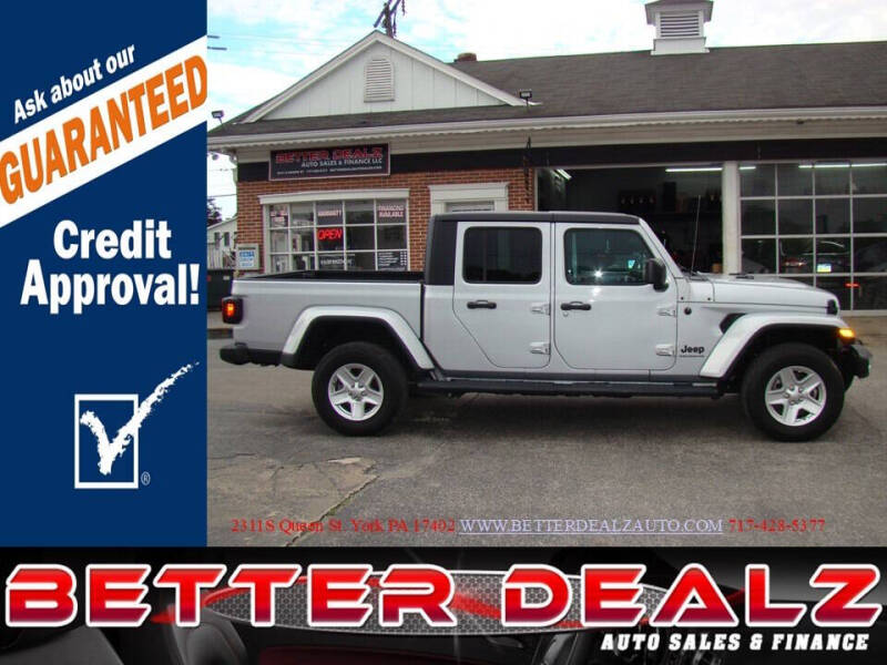 2023 Jeep Gladiator Sport S's photo